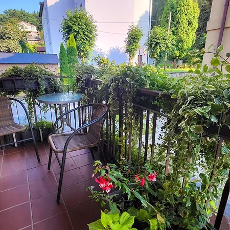 Jedynka Apartments Iwonicz-Zdrój Esterno foto